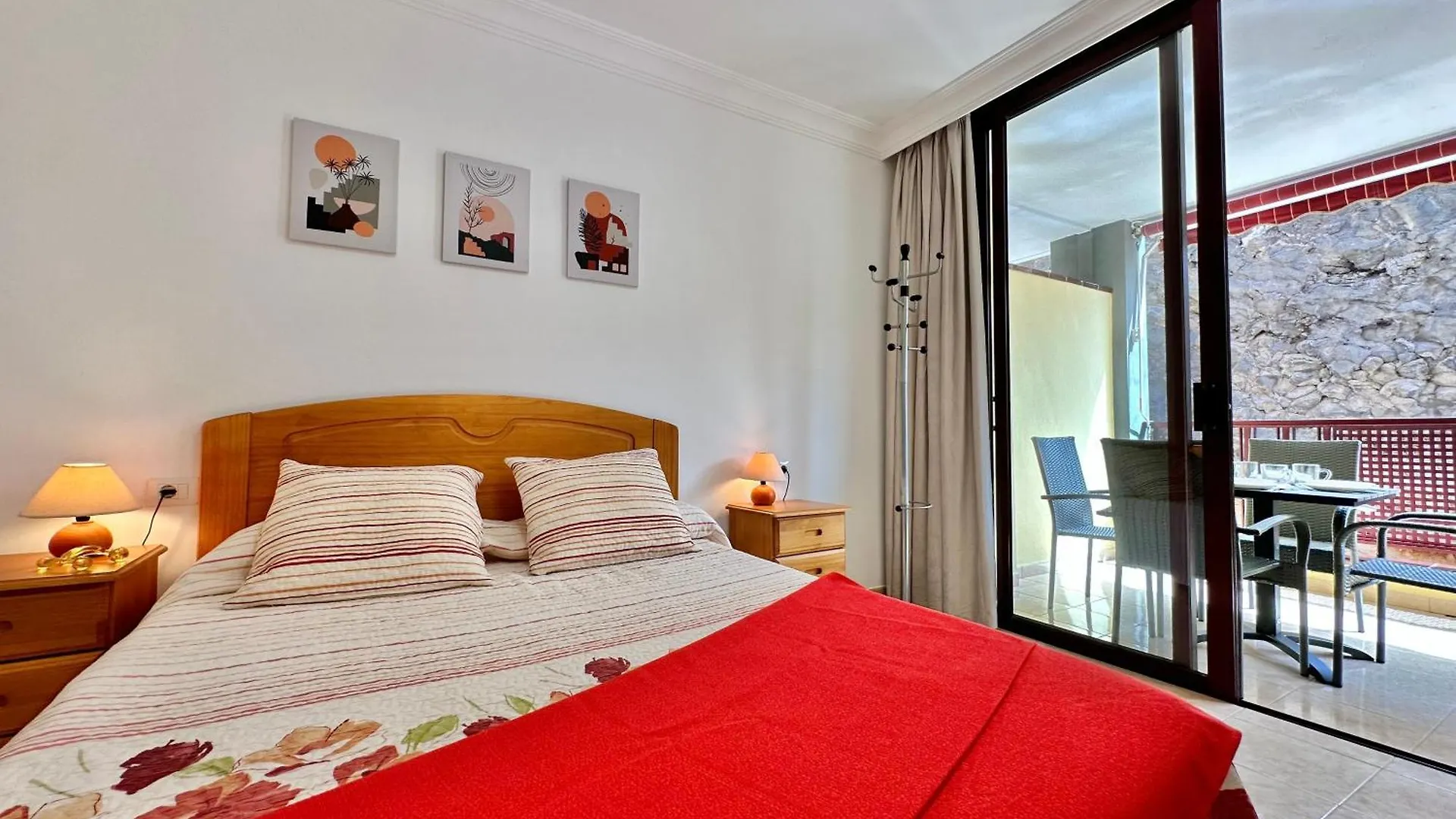 Olivia Sunset Apartment Puerto de Santiago  Spain
